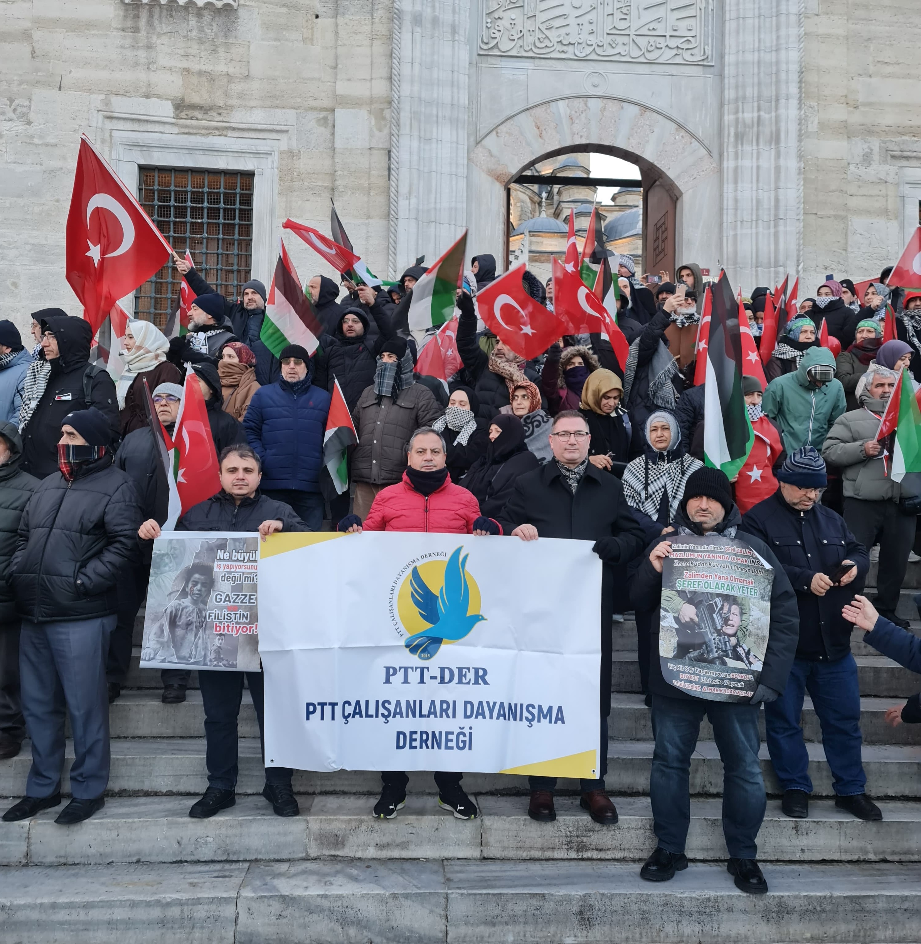 1 Ocak sabahı zulme karşı Galata'daydık