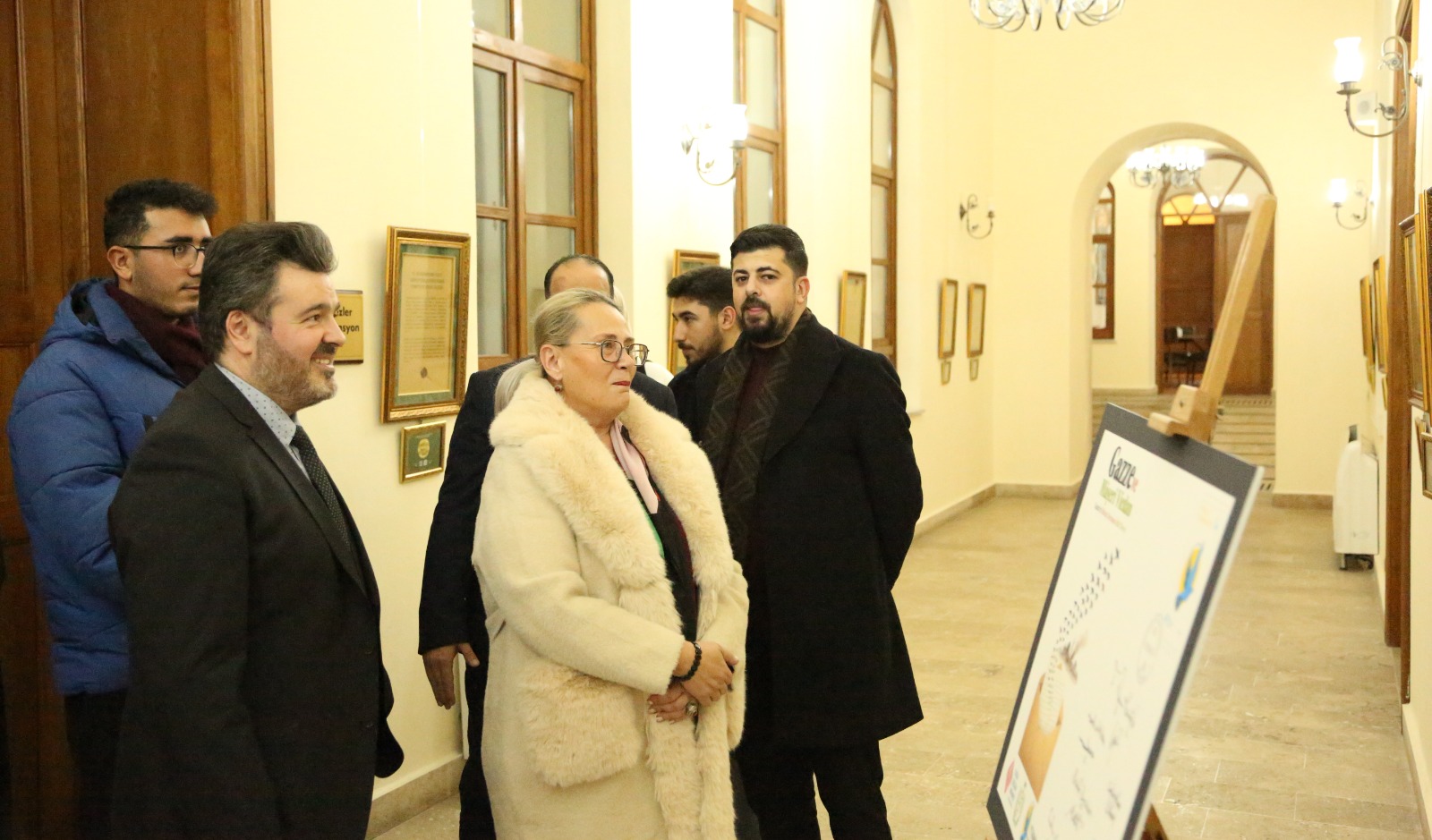 Türk İslam Tarihine Yön Veren Mektuplar sergimiz FSMVÜ'de